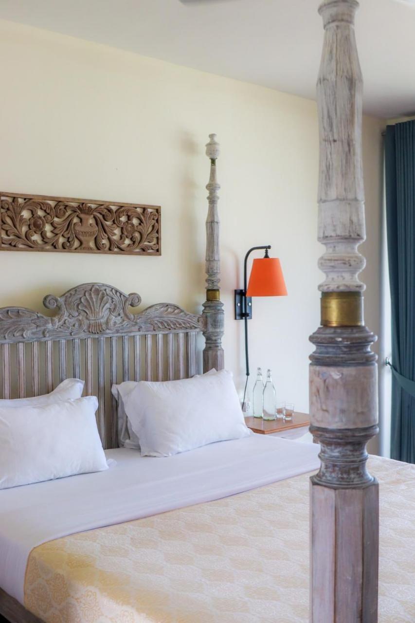 Naomi Beach Resort - Adults Only Weligama Eksteriør bilde